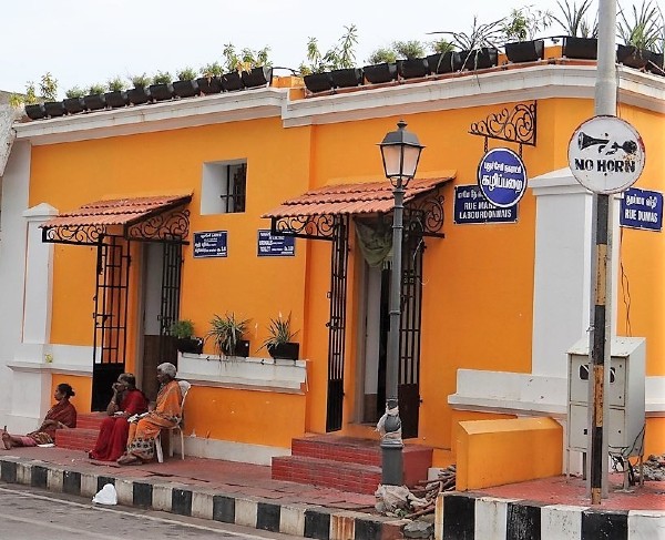 Pondichéry maison peinte en orange